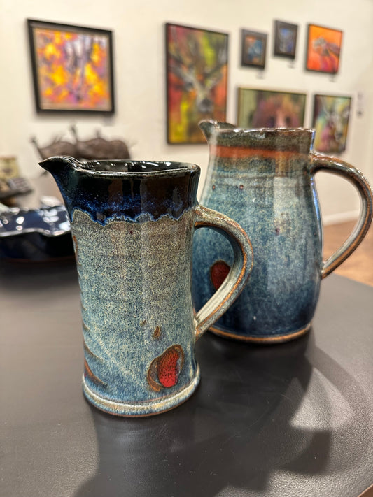 Blue Pitcher Medium Leaf